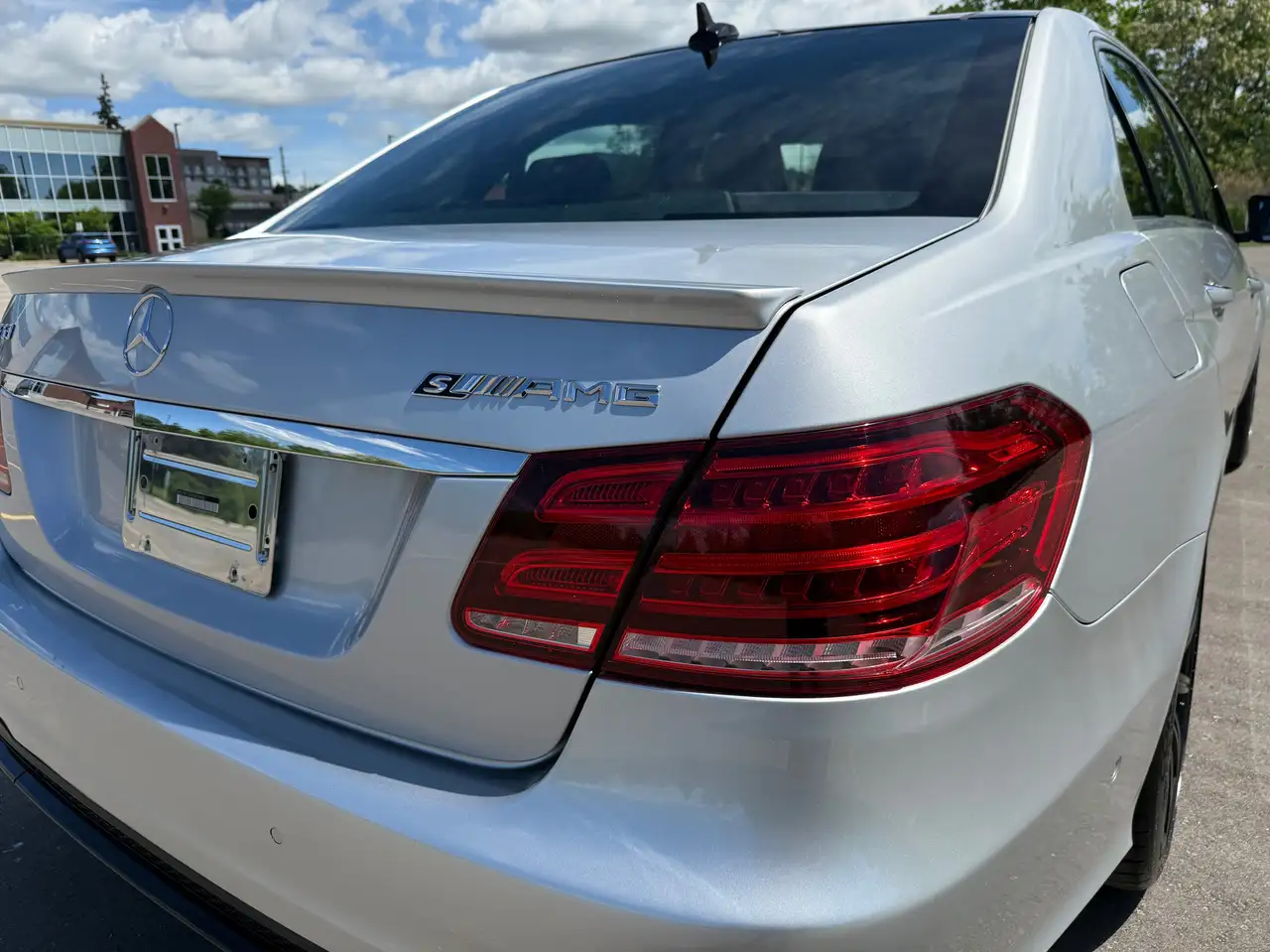 Mercedes-Benz E-Class fotografie Mercedes-Benz E-Class