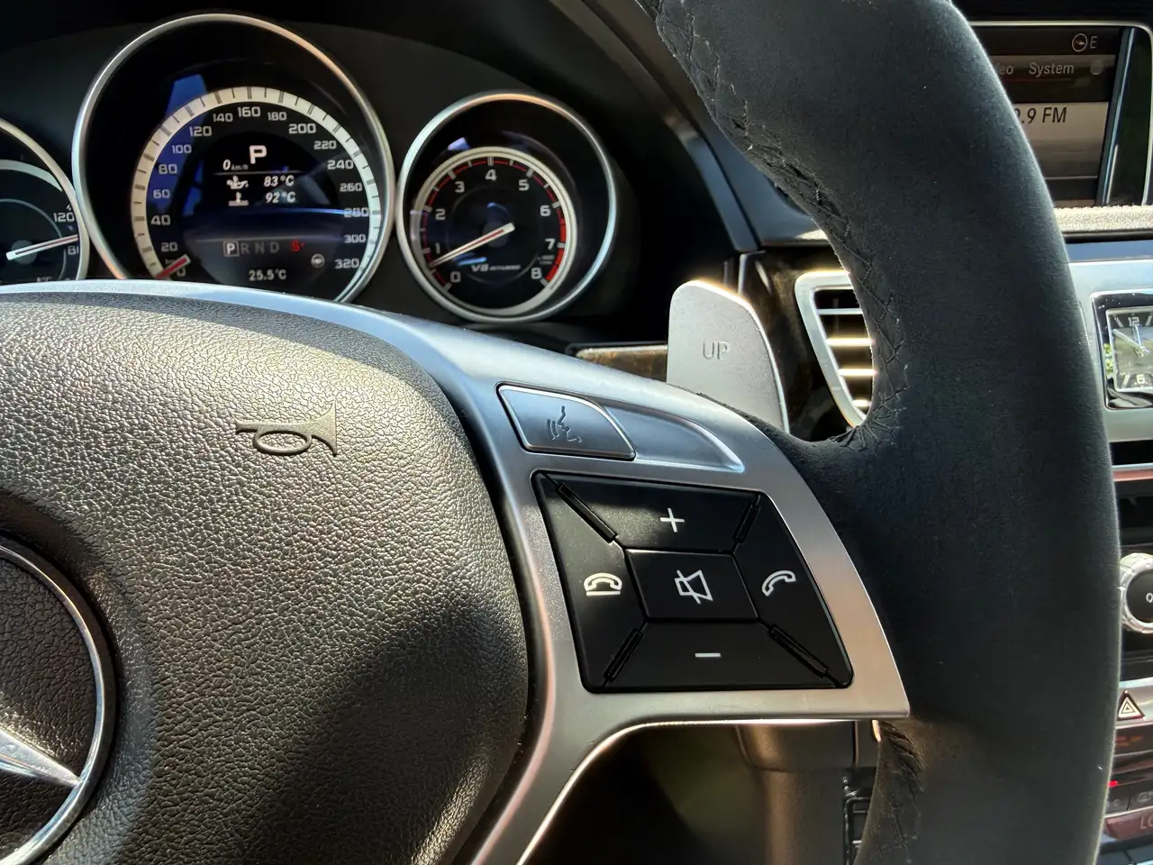 Mercedes-Benz E-Class fotografie Mercedes-Benz E-Class