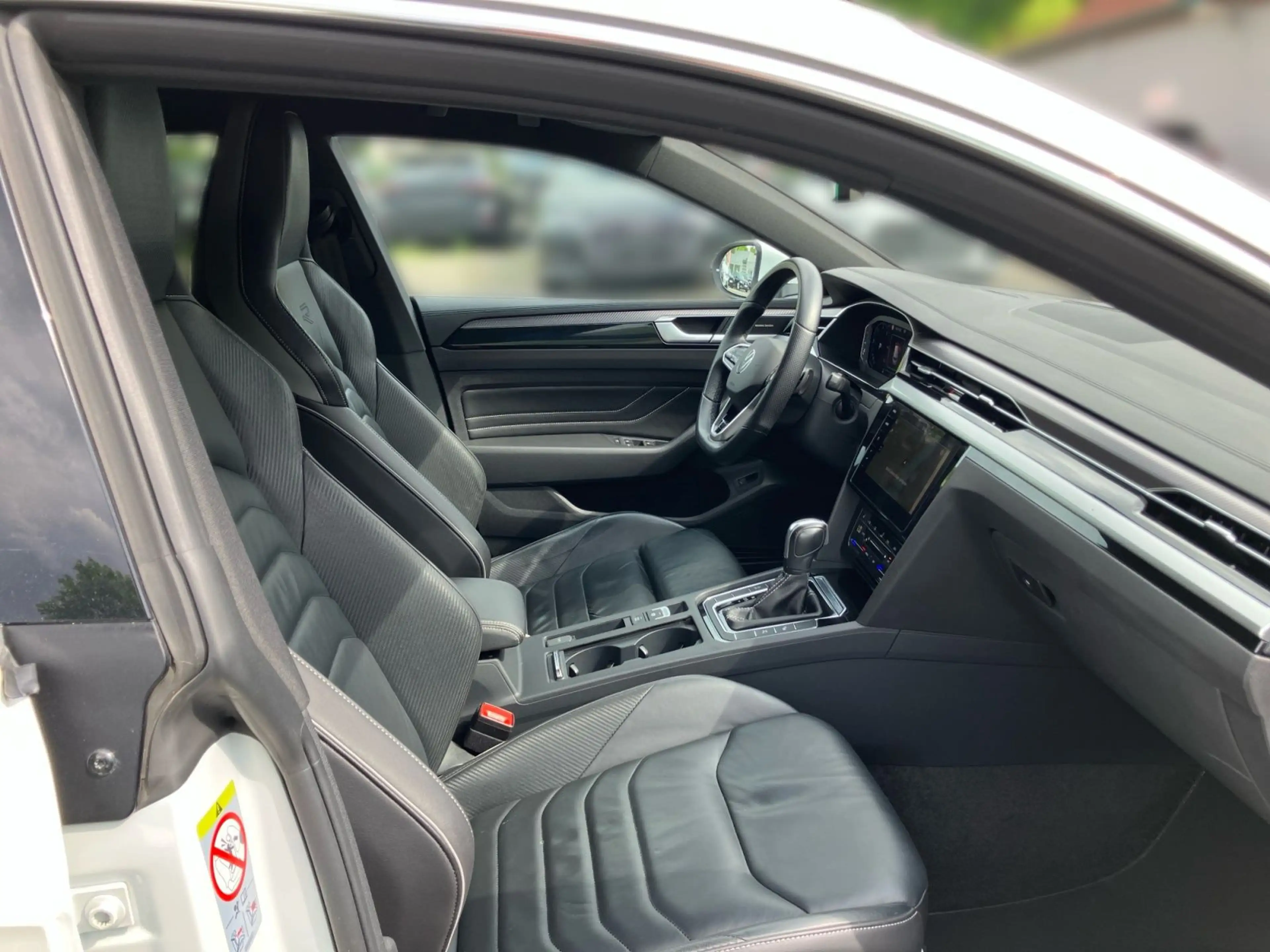 Volkswagen Arteon R-Line 2.0 TDI DSG / HuD — photo 15