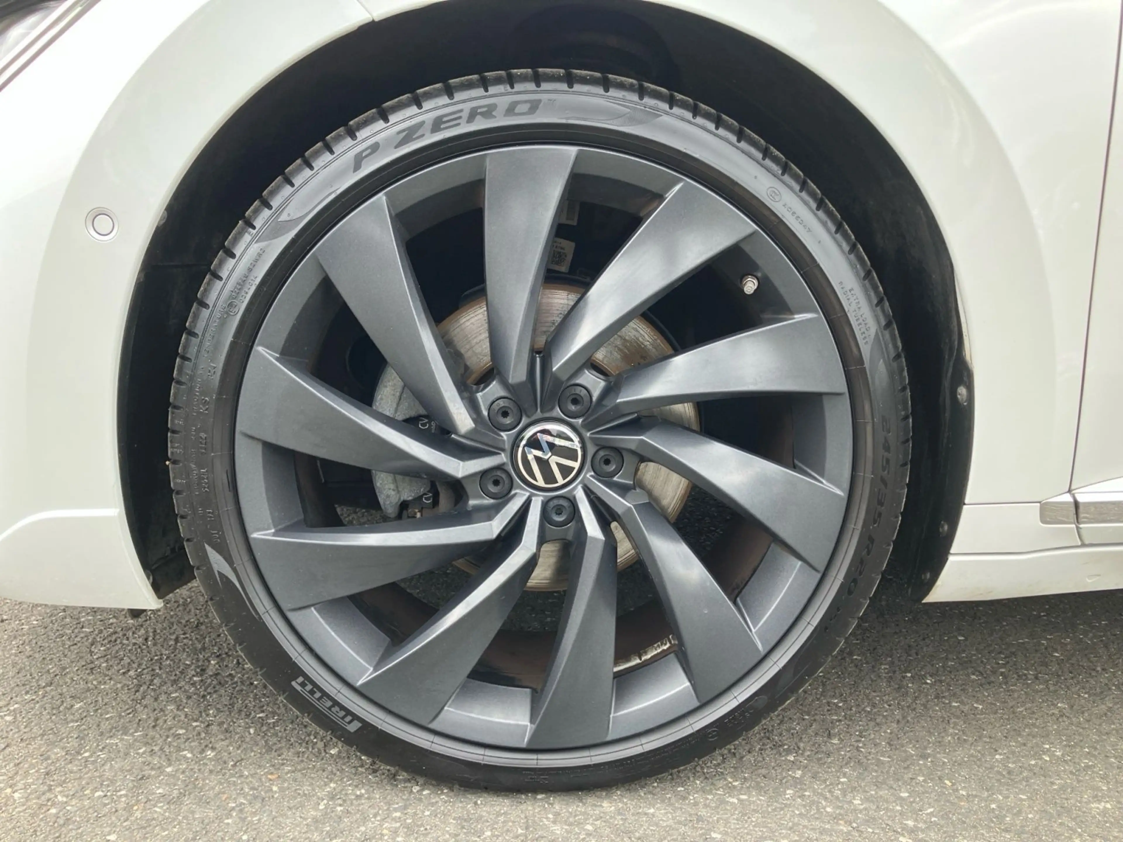 Volkswagen Arteon R-Line 2.0 TDI DSG / HuD — photo 8