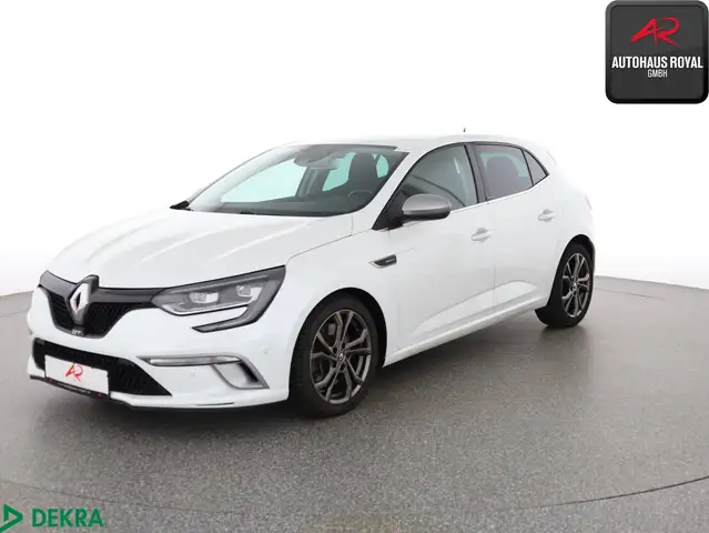Renault GT TCe 205 HUD,KEYLESS,KAMERA,TOTWINKEL