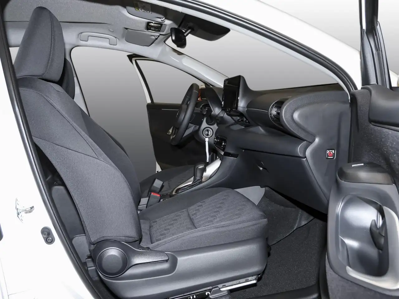 Toyota Yaris 1.5 Hybrid Comfort PDC KLIMA BT ZV SERVO, миниатюра 6
