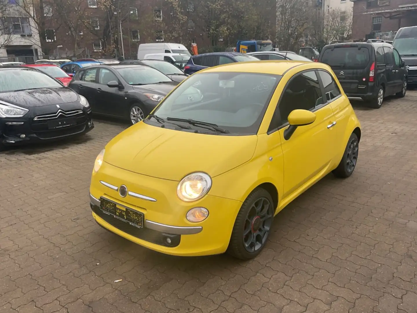 Fiat 500 Sport TÜV 02.2026 *6 GANG* *1.4er* *2 HAND* Gelb - 2