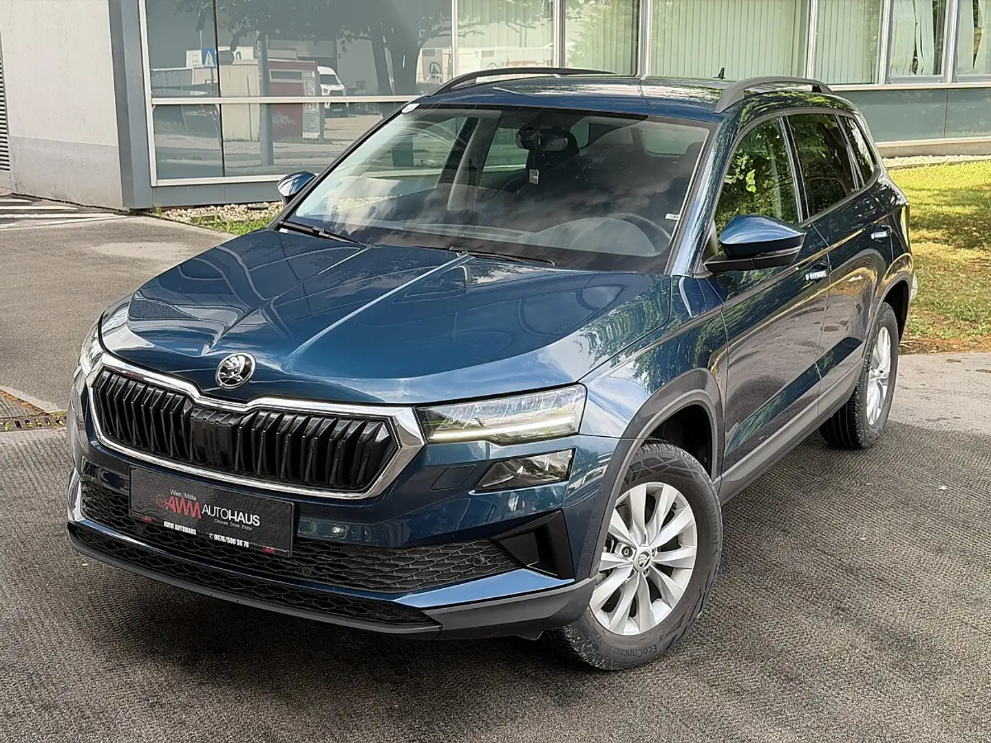 Skoda Karoq 1,0 TSI Ambition | LED | Kamera | nur 830 km Blau - 1