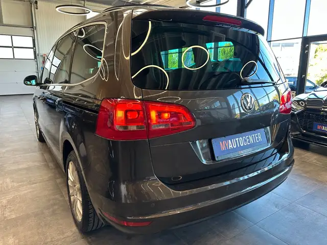 Volkswagen Sharan view 5