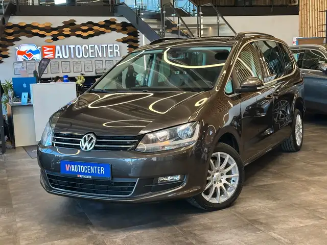 2014 Volkswagen Sharan in Black for sale