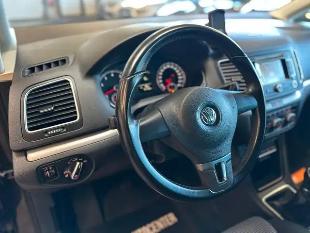 Volkswagen Sharan view 8