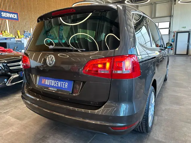 Volkswagen Sharan view 2
