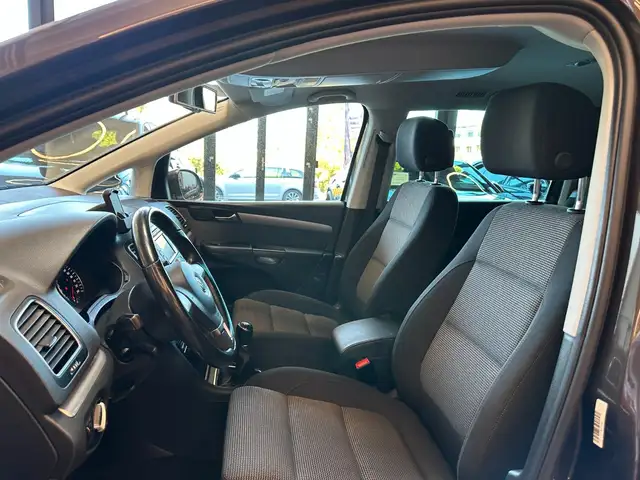 Volkswagen Sharan view 10