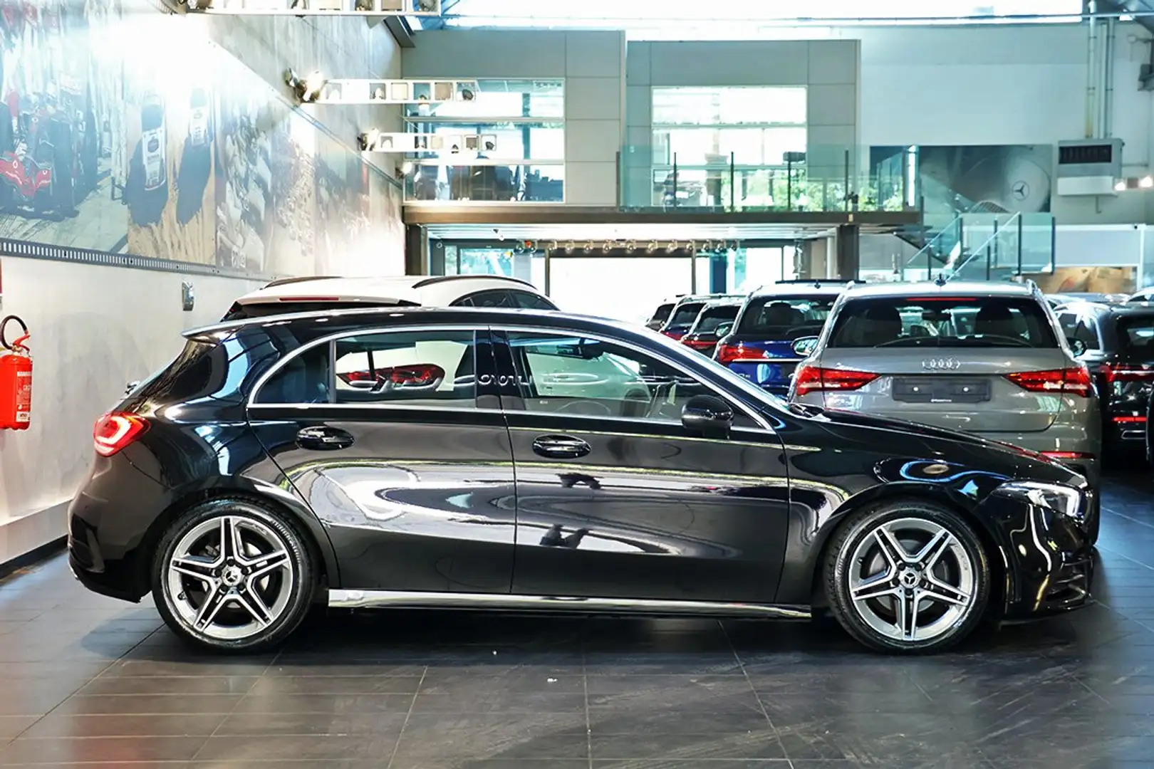 Mercedes-Benz A 200 d Automatic Premium AMG - NAVI/TELECAMERA/LED Nero - 2