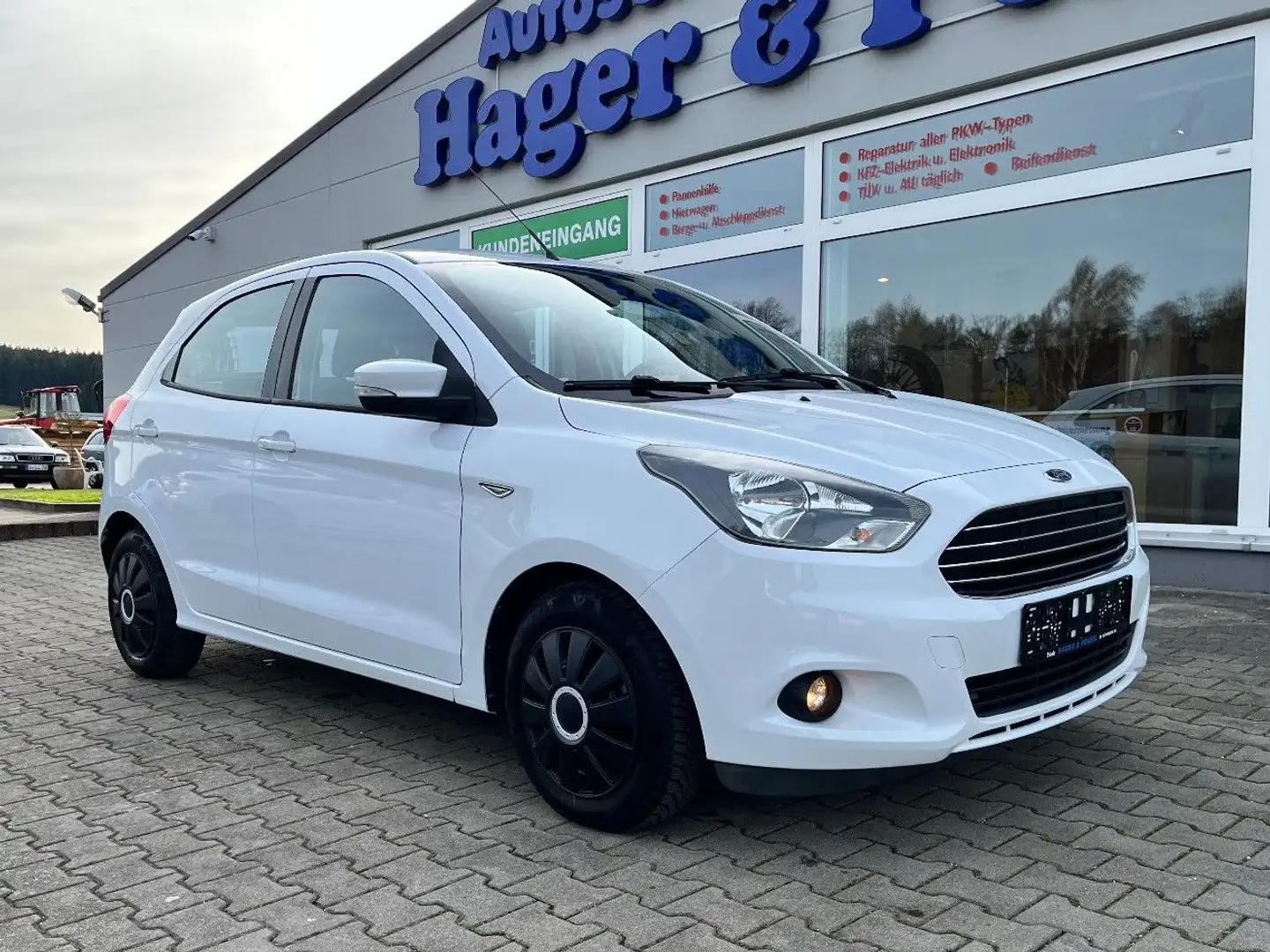 Ford Ka/Ka+ KA+ Cool & Sound Klima PDC Blanc - 1