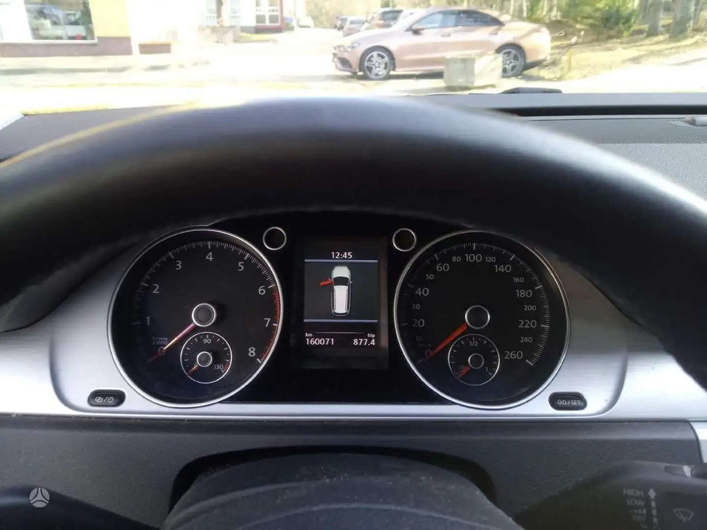 Volkswagen Passat Alltrack Basis 4Motion Schwarz - 2