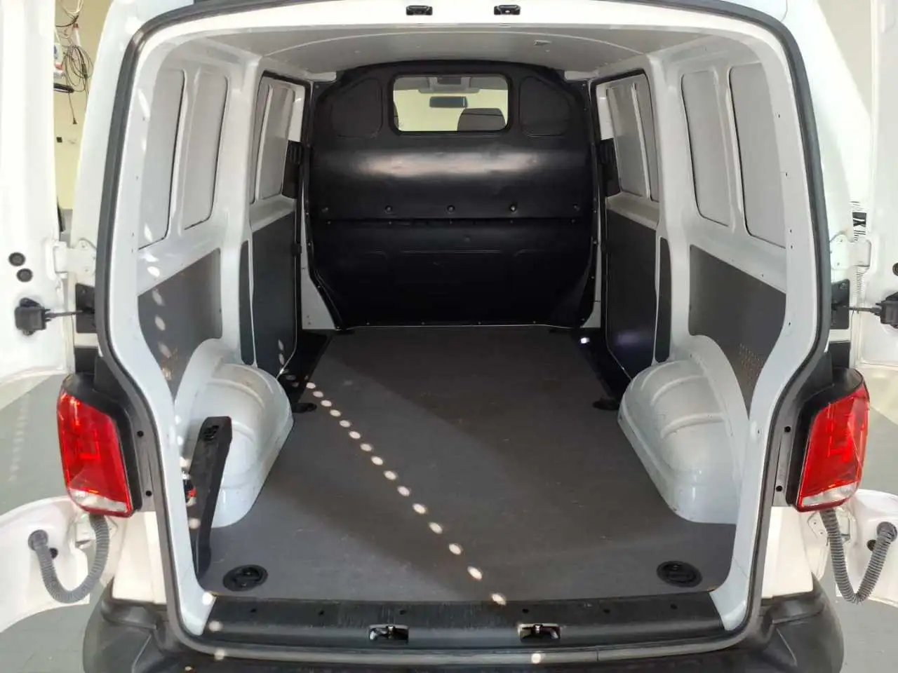 Volkswagen T6.1 Transporter Kasten DSG / Standh, AHK, RFK, миниатюра 7