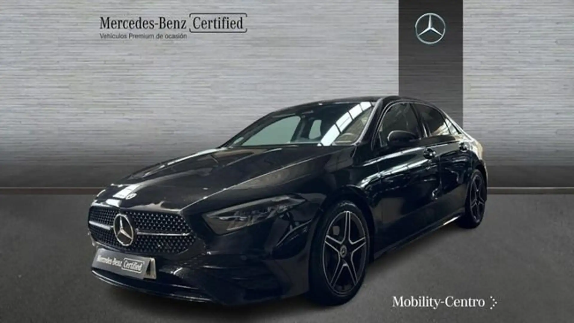 Mercedes-Benz A 180 d Sedán Negro - 1