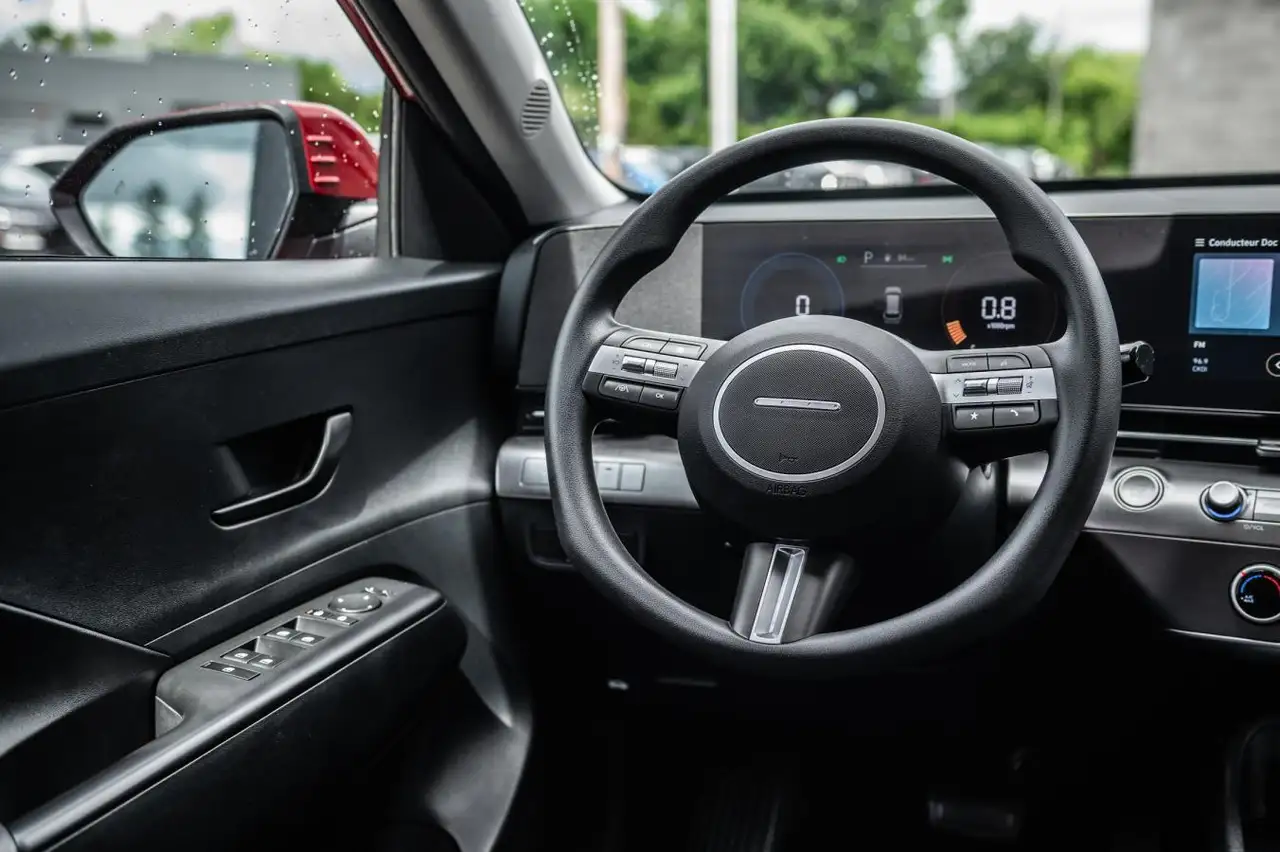 Hyundai KONA снимка Hyundai KONA