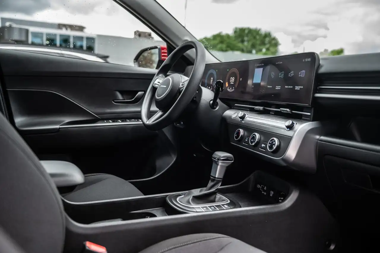 Hyundai KONA снимка Hyundai KONA