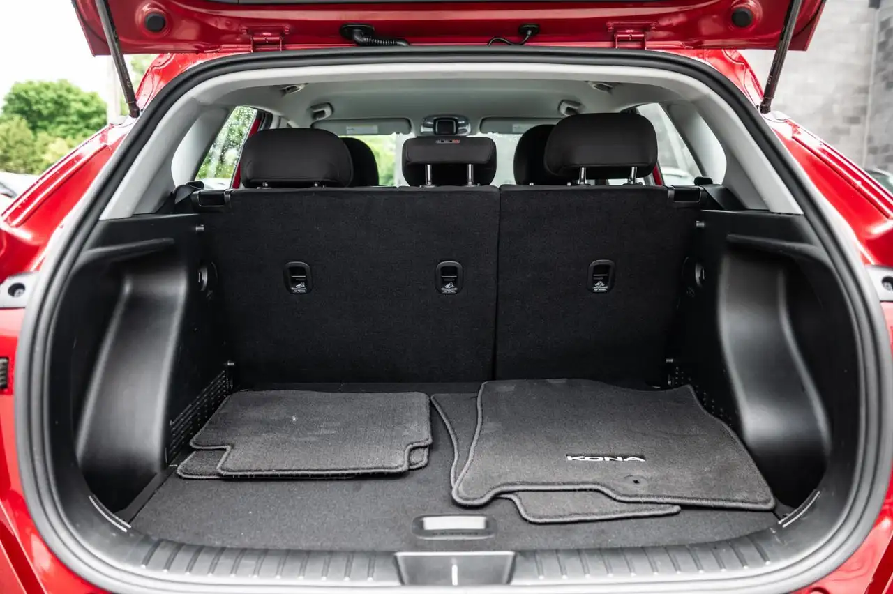 Hyundai KONA снимка Hyundai KONA