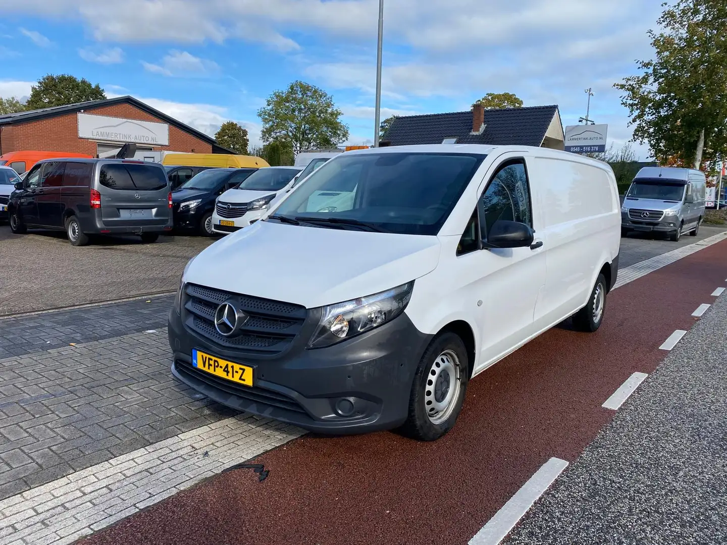 Mercedes-Benz Vito 110 CDI Extra Lang AIRCO KLIMA EURO6 KASTEN Weiß - 1