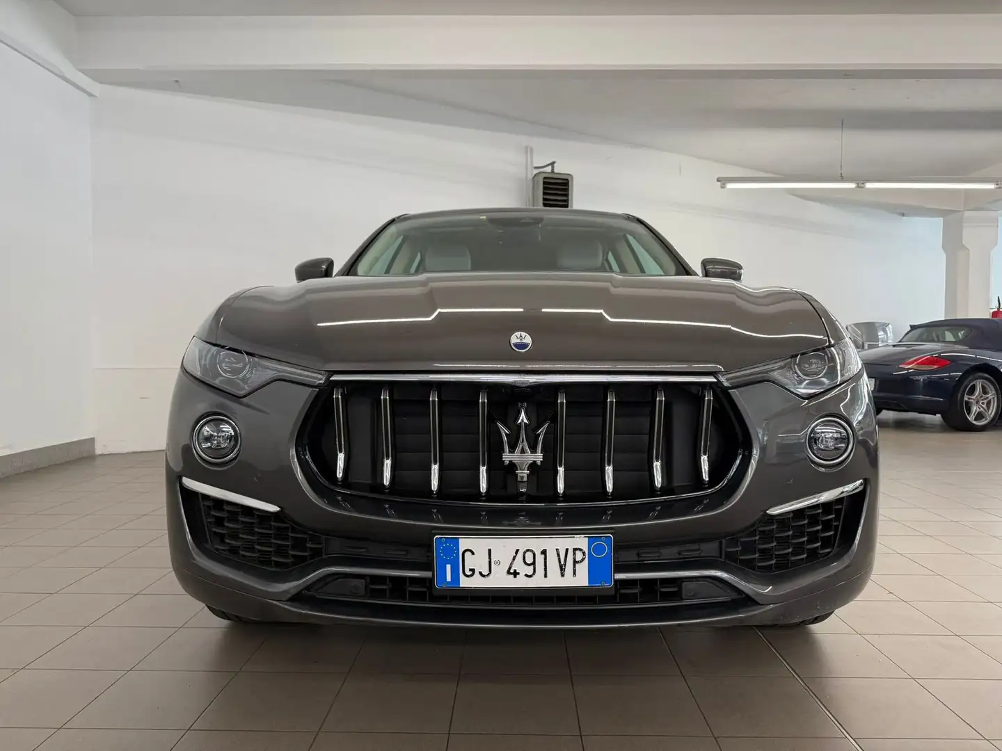 Maserati Levante 330CV MHEV GT anche a453€ Gris - 2