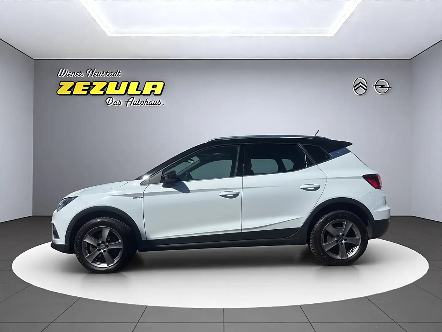 SEAT Arona 1,0 Eco TGI Xcellence Weiß - 2
