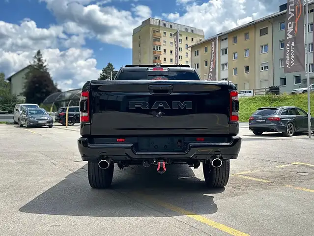 Ram 1500 view 10