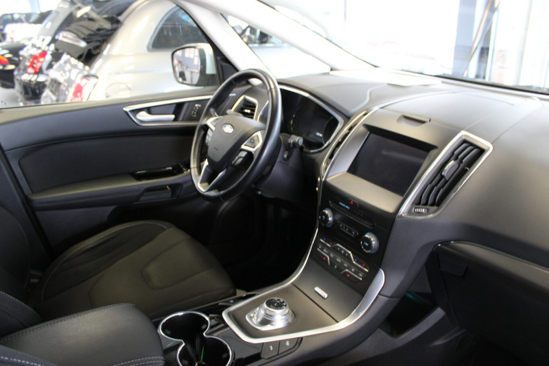 Ford S-Max 2.5 Duratec FHEV TITANIUM -AHK - — photo 8