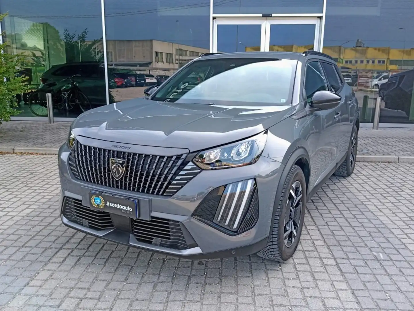 Peugeot 2008 PureTech EAT8 Allure Grigio - 1