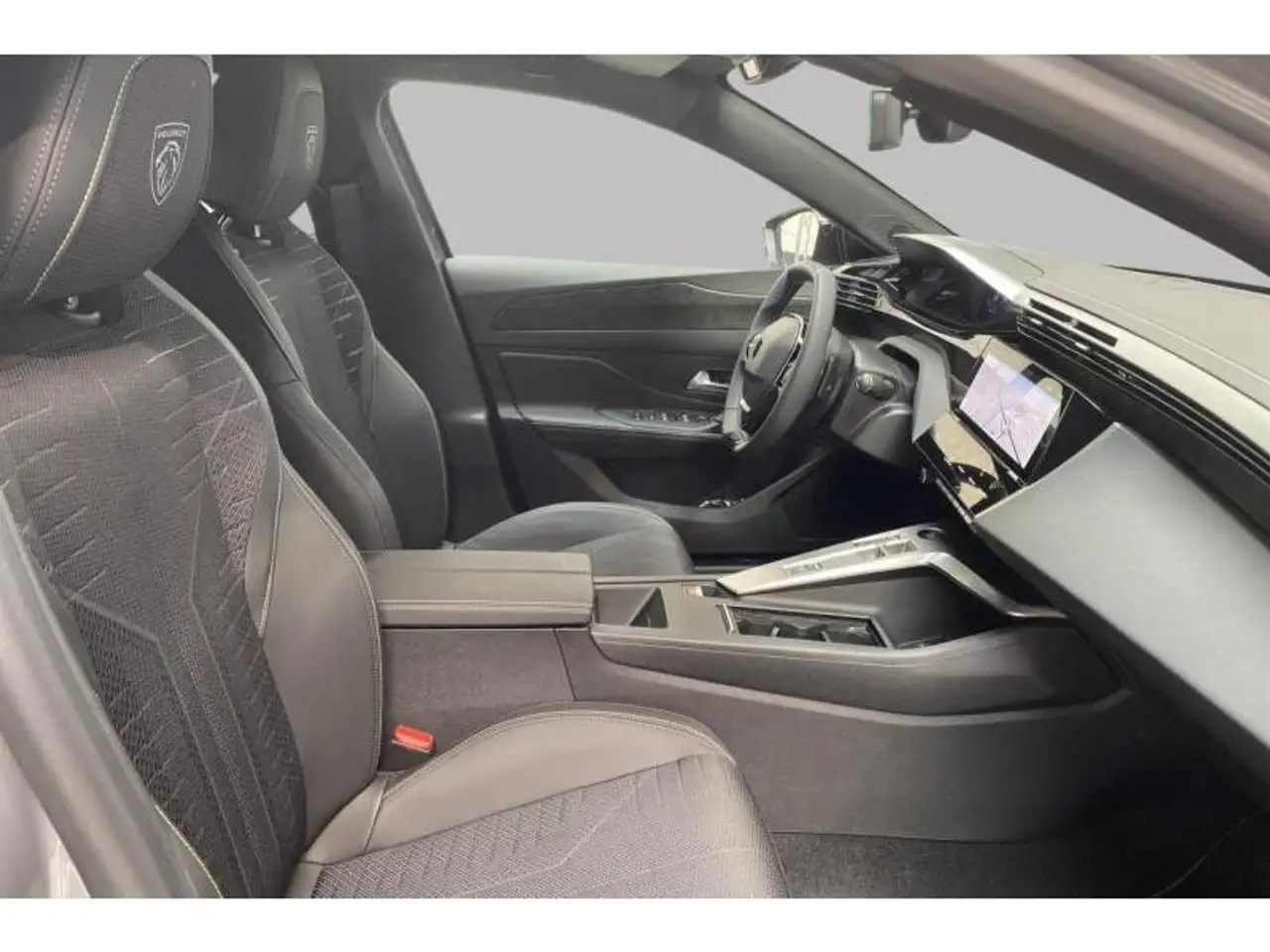 Peugeot 308 2026 — фото 8