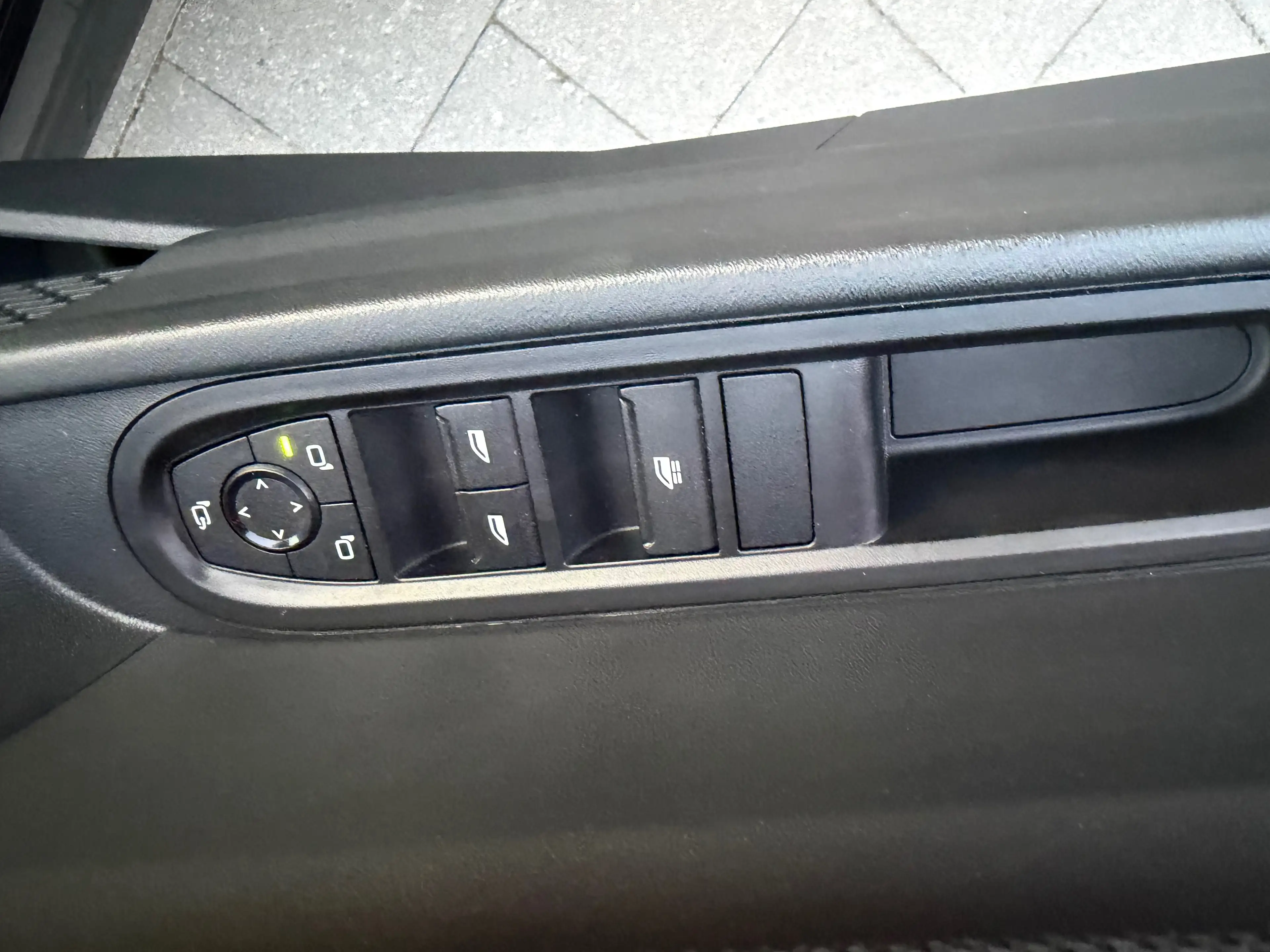 MINI John Cooper Works Cabrio Boite Auto/Harman-Kardon — photo 10