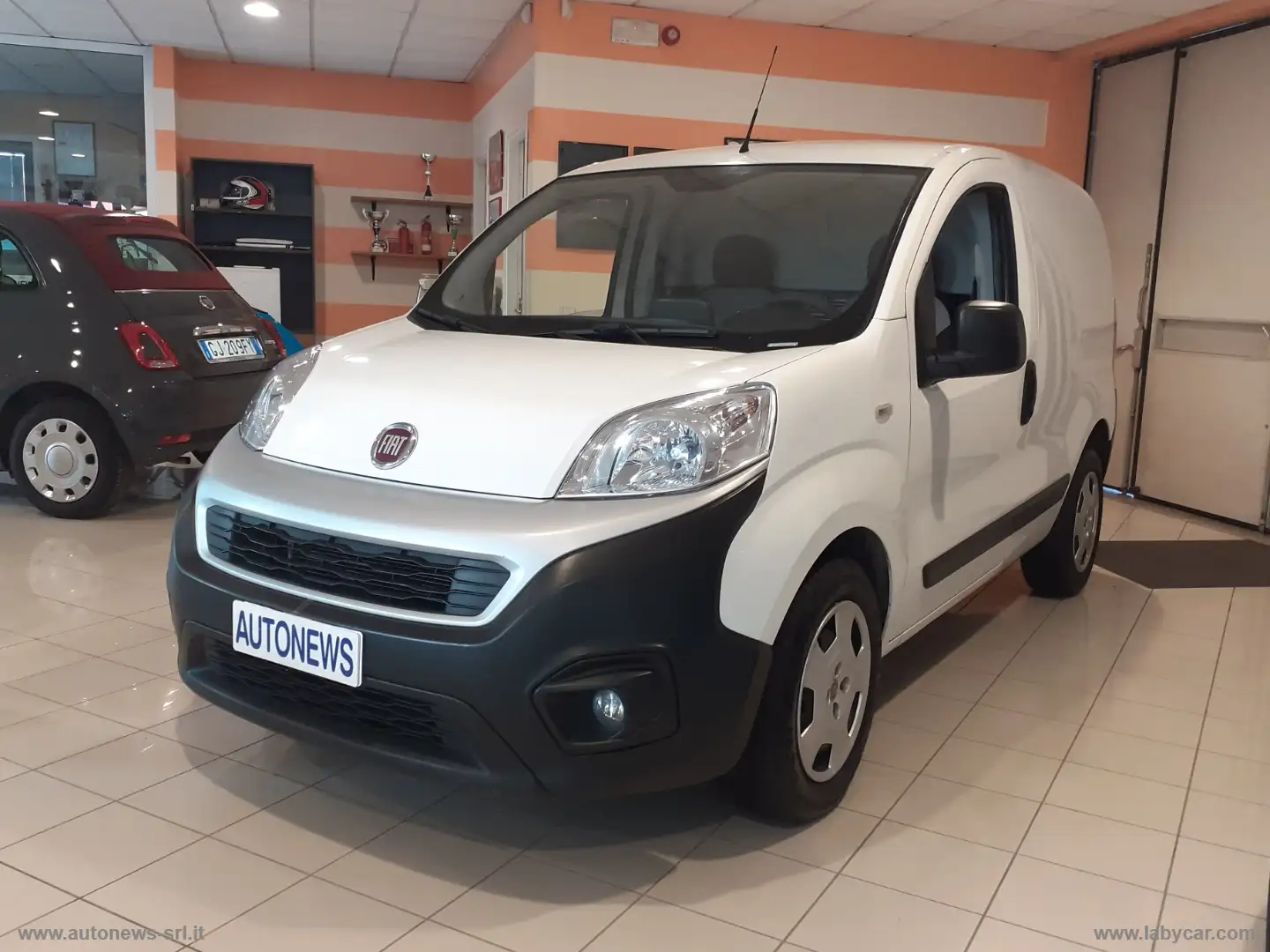 Fiat Fiorino 1.3 MJT 80CV Cargo UNICO PROPRIETARIO Weiß - 1