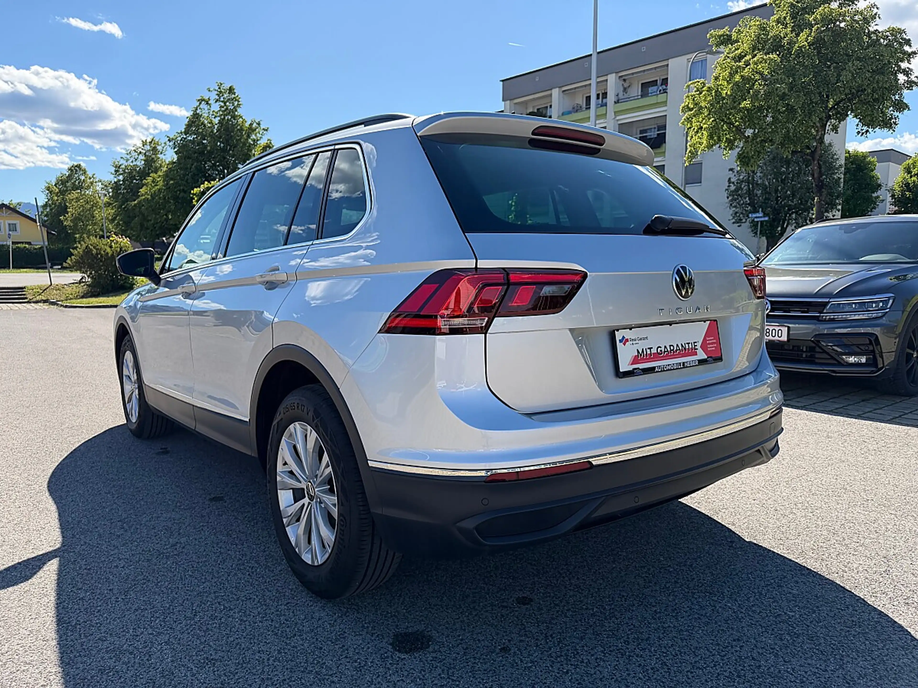 Volkswagen Tiguan 1,5 TSI ACT Life DSG LED AHV ACC Sitz- und Lenk... — photo 8