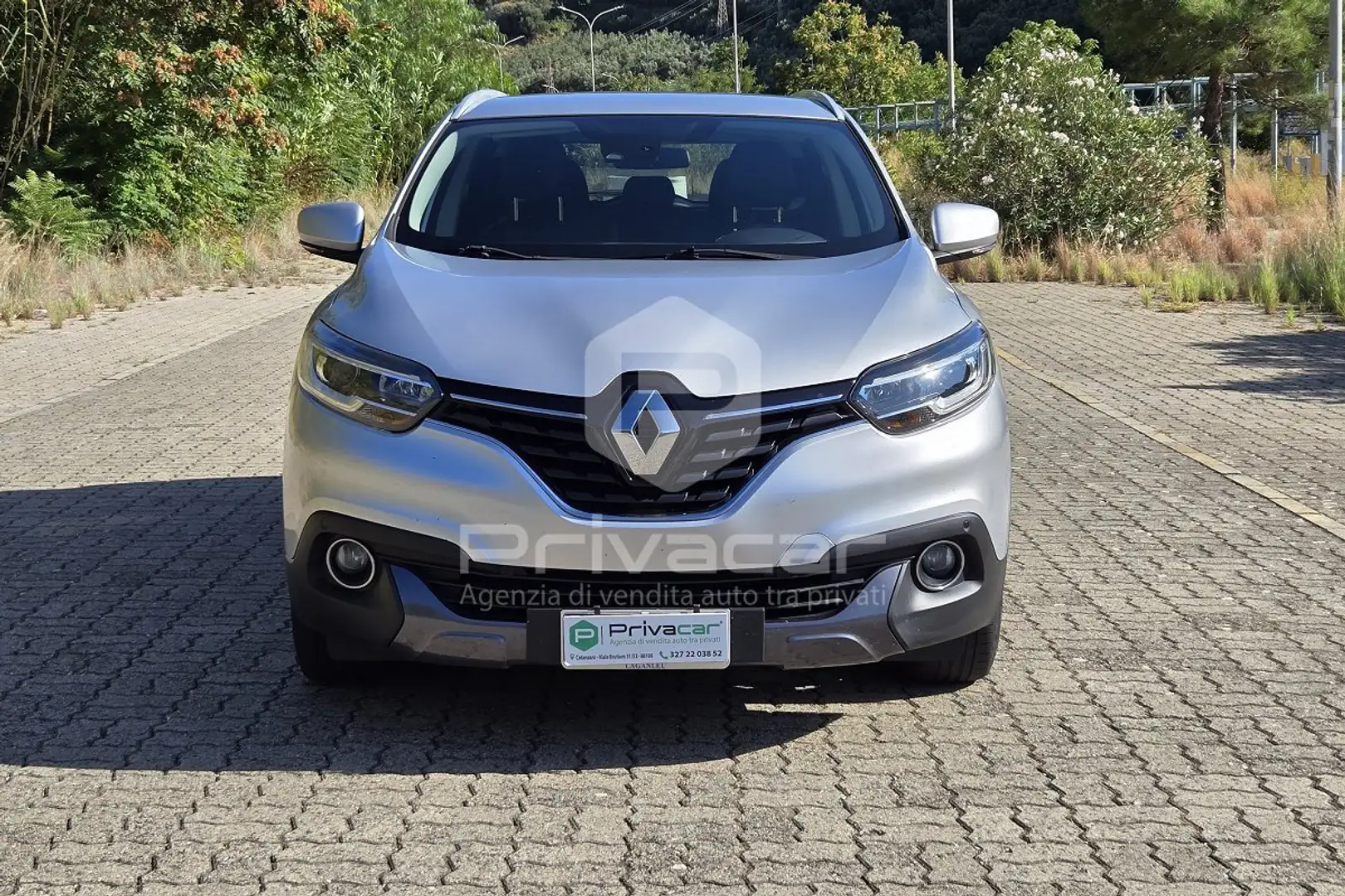 Renault Kadjar dCi 130CV Energy Zen Silber - 2