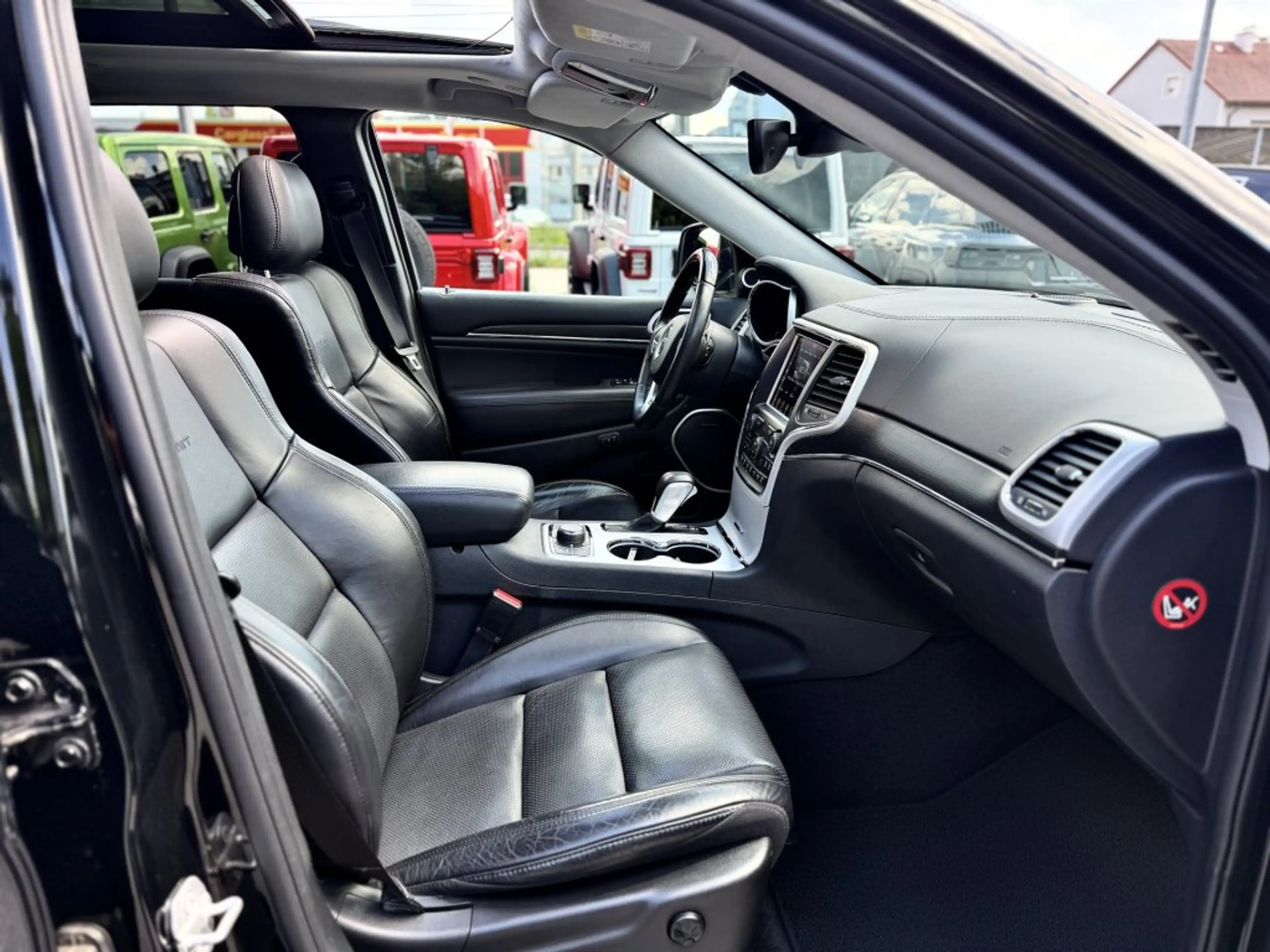 Jeep Grand Cherokee Gr. Cherokee 3,6 V6 Summit — photo 10
