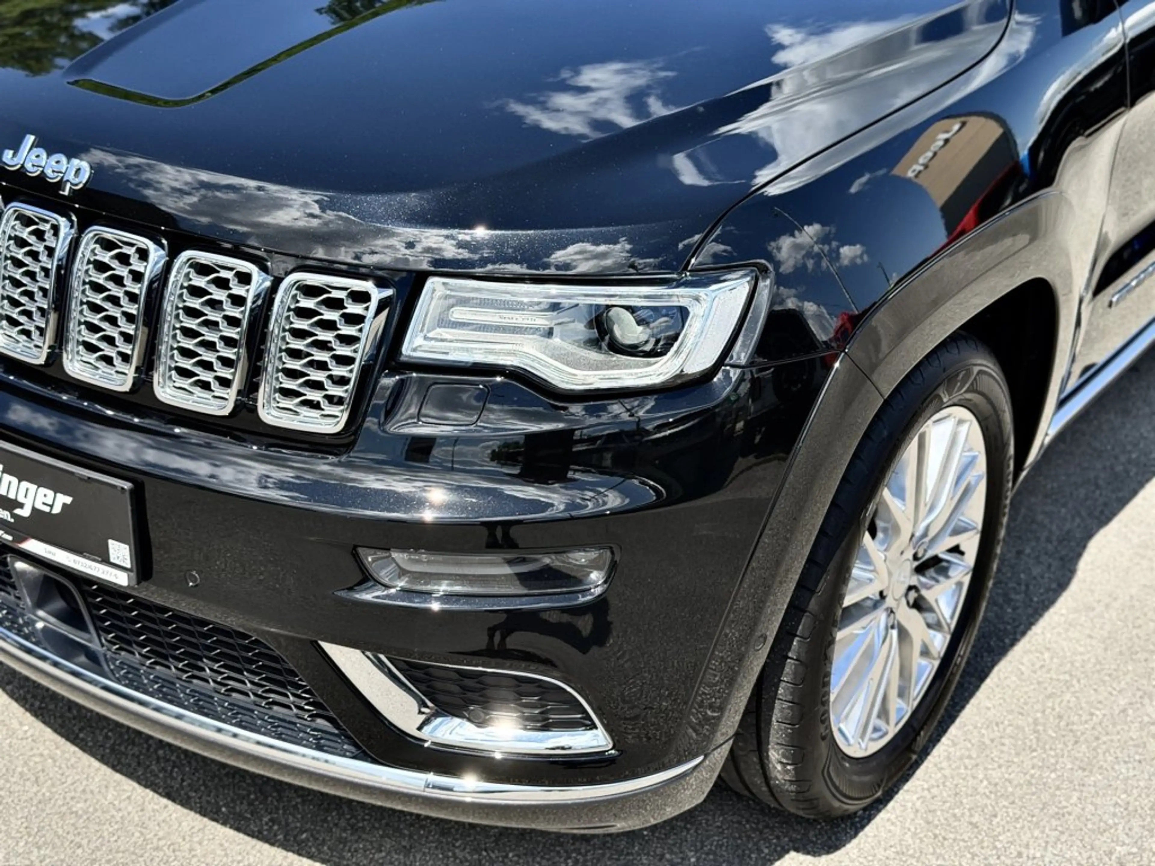Jeep Grand Cherokee Gr. Cherokee 3,6 V6 Summit — photo 3