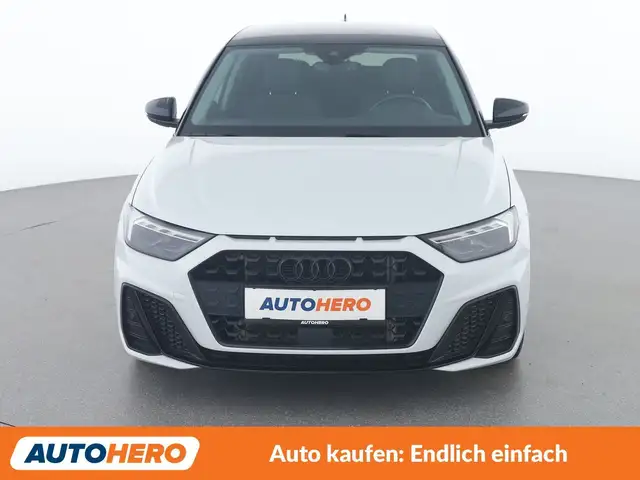 Audi A1 view 9