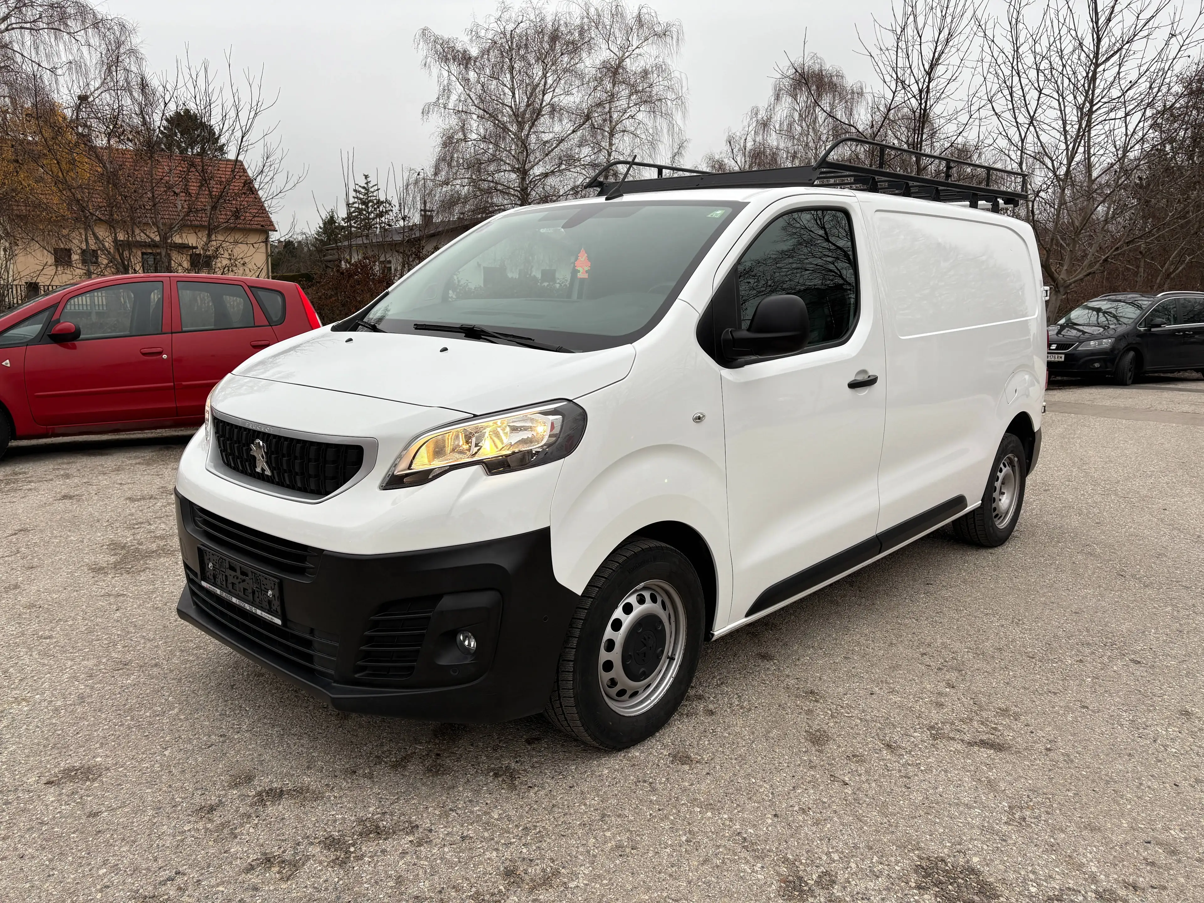 Peugeot Expert Premium Kasten L2H1 BlueHDI 120 S&S — photo 7