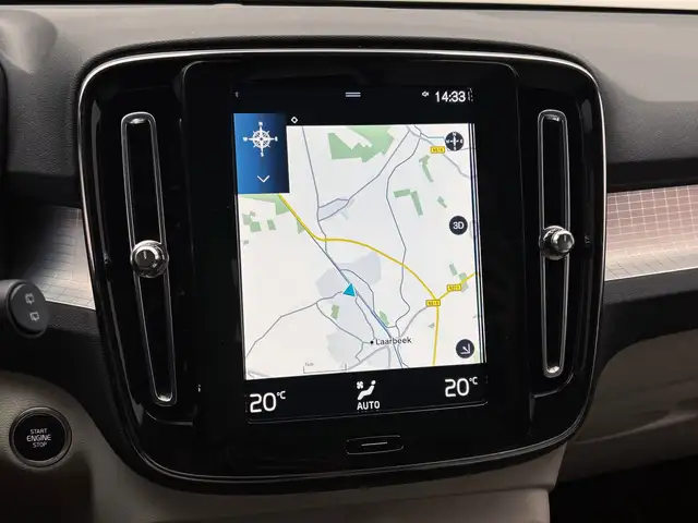 Volvo XC40 view 27