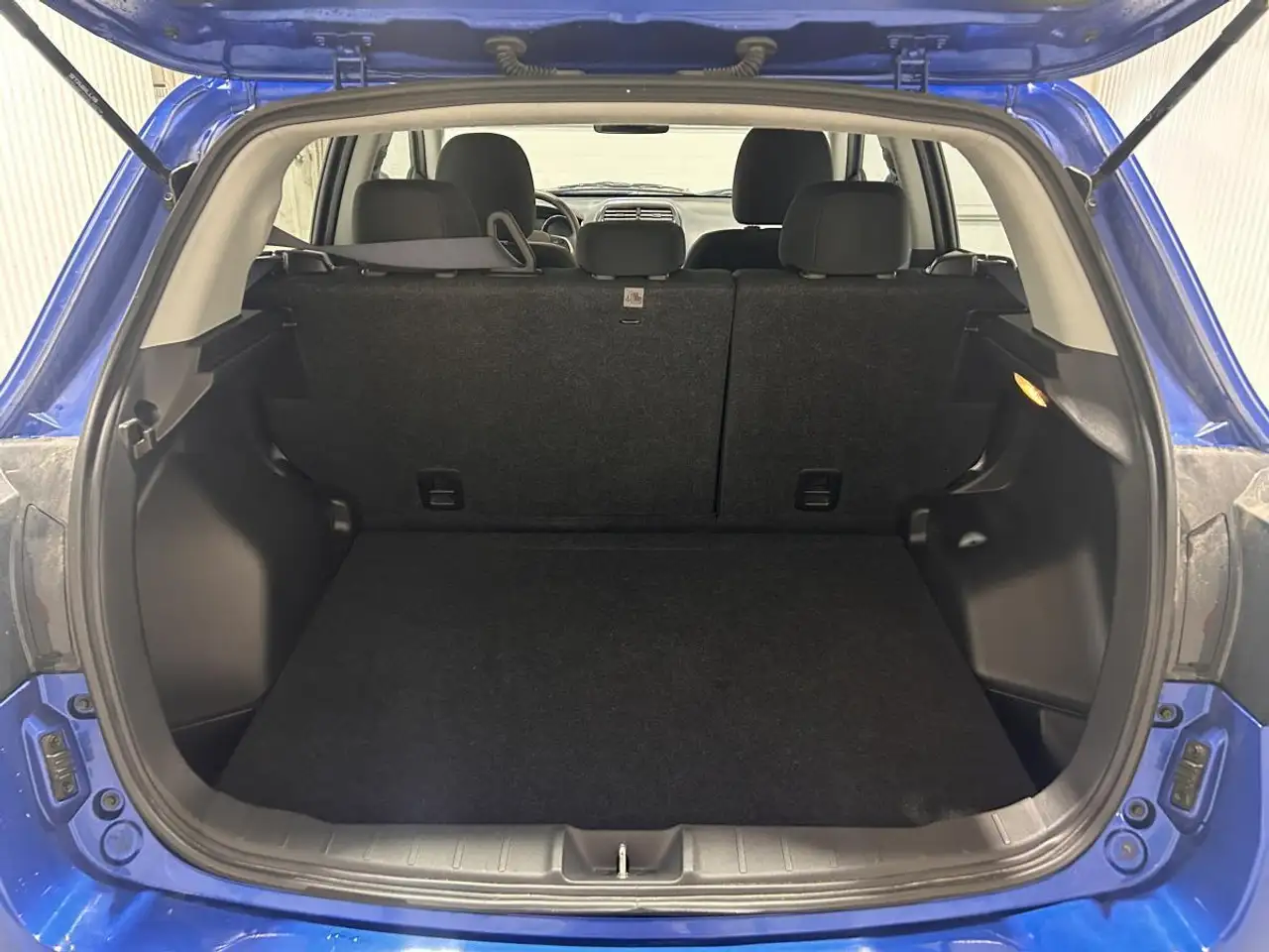 Mitsubishi RVR снимка Mitsubishi RVR
