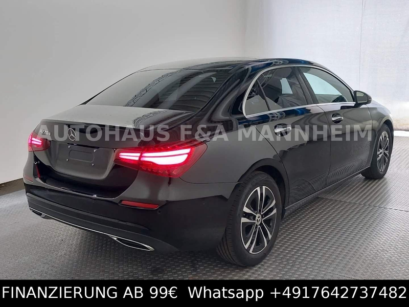 Mercedes-Benz A 220 d  Limousine Pano Acc Progressive AHK Navi — photo 3
