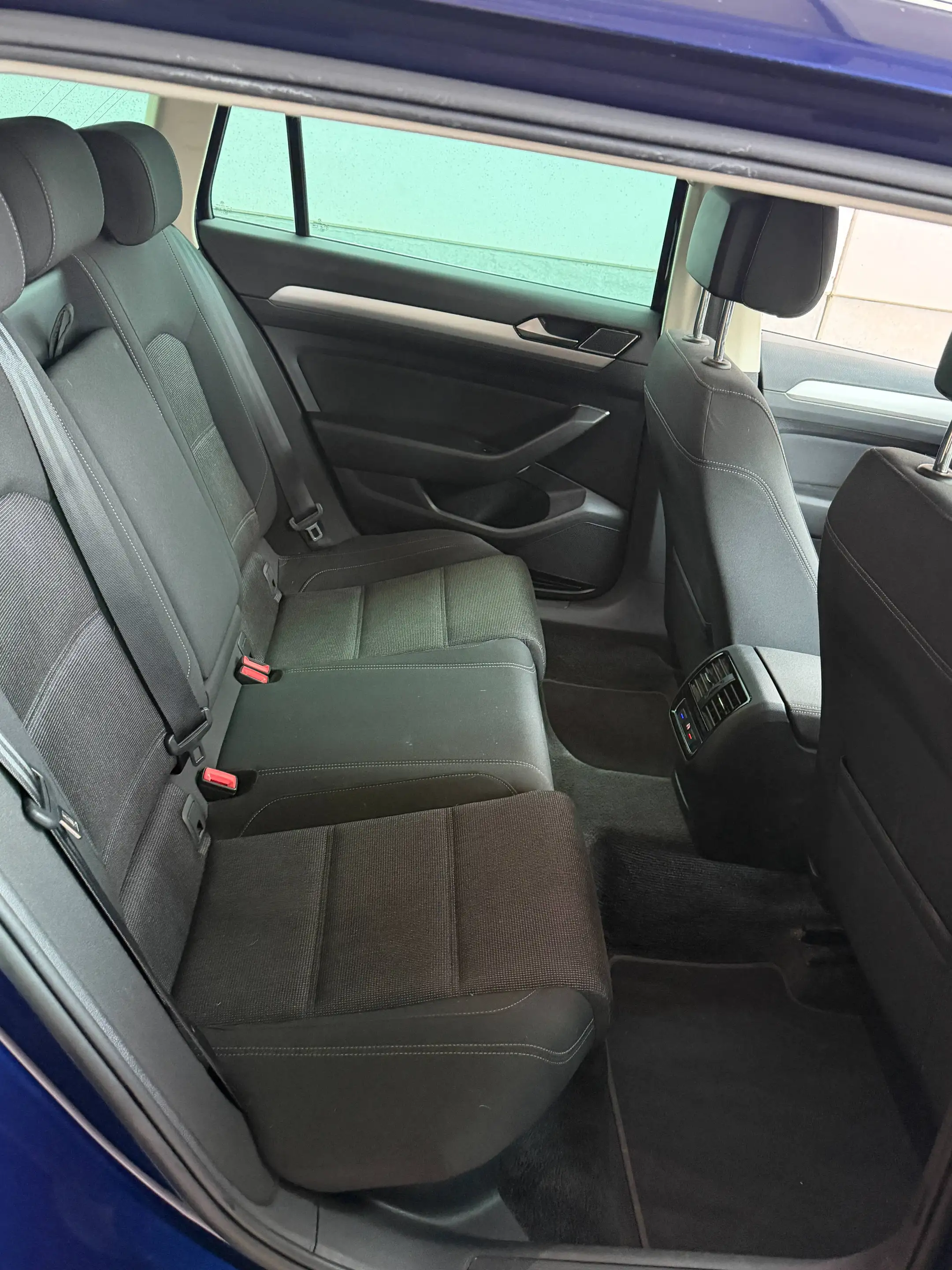 Volkswagen Passat Variant 1.5 TSI Comfortline DSG GPS/Camera — photo 14