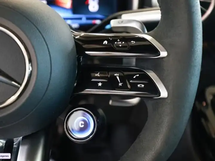 Mercedes-Benz GLE 2025, foto 14