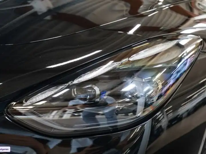 Mercedes-Benz GLE 2025, foto 24