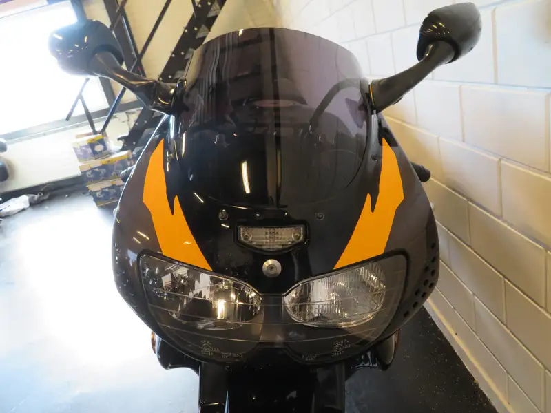 Honda CBR 900 - foto 8