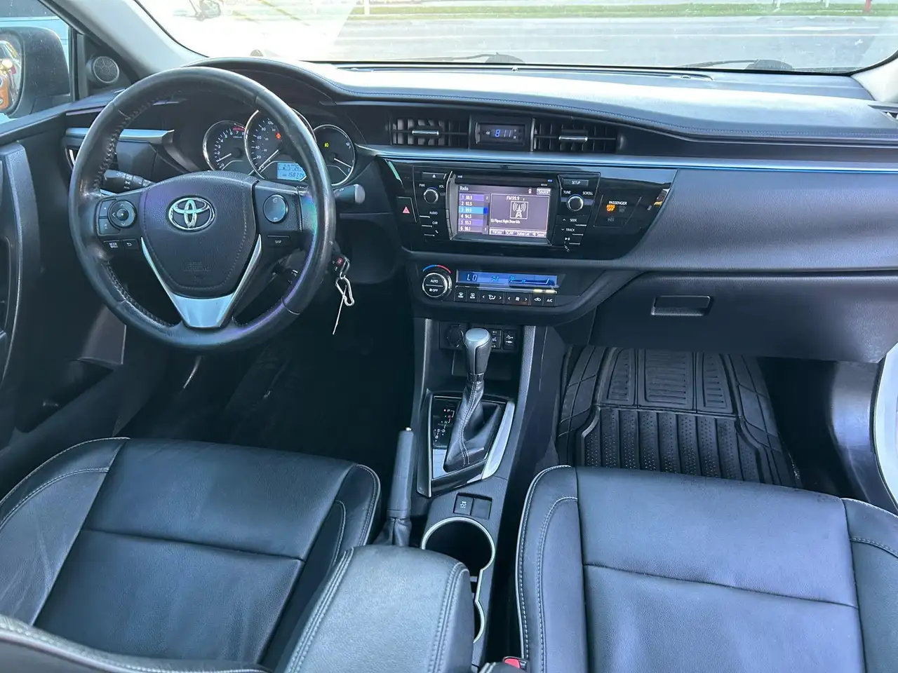 Toyota Corolla снимка Toyota Corolla
