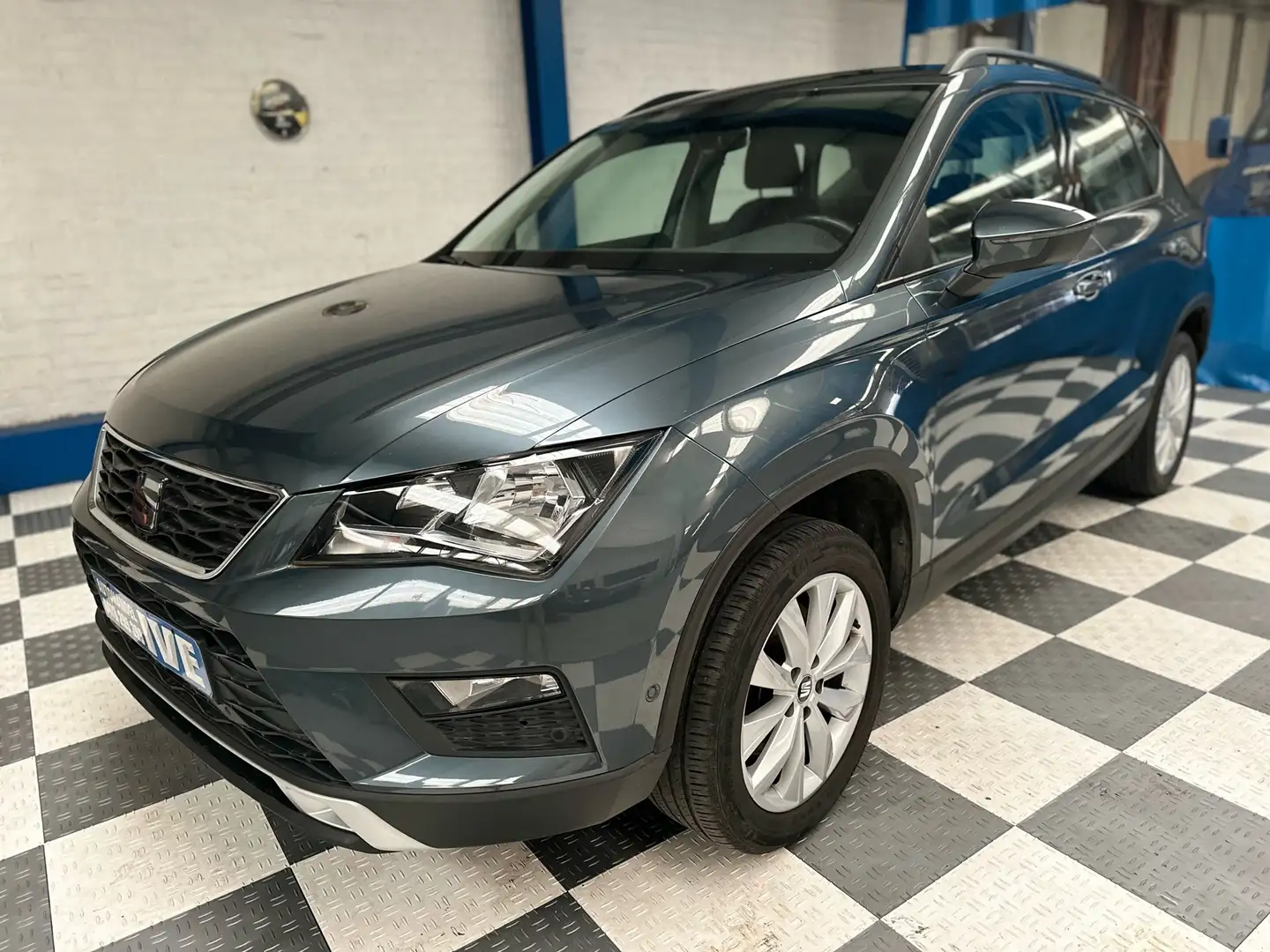 SEAT Ateca 1.0 TSI Ecomotive Style Gris - 1