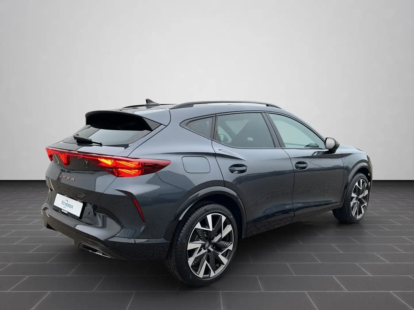 CUPRA Formentor 1.5 eTSI 110 kW (150 PS) 7-Gang-DSG Grau - 2
