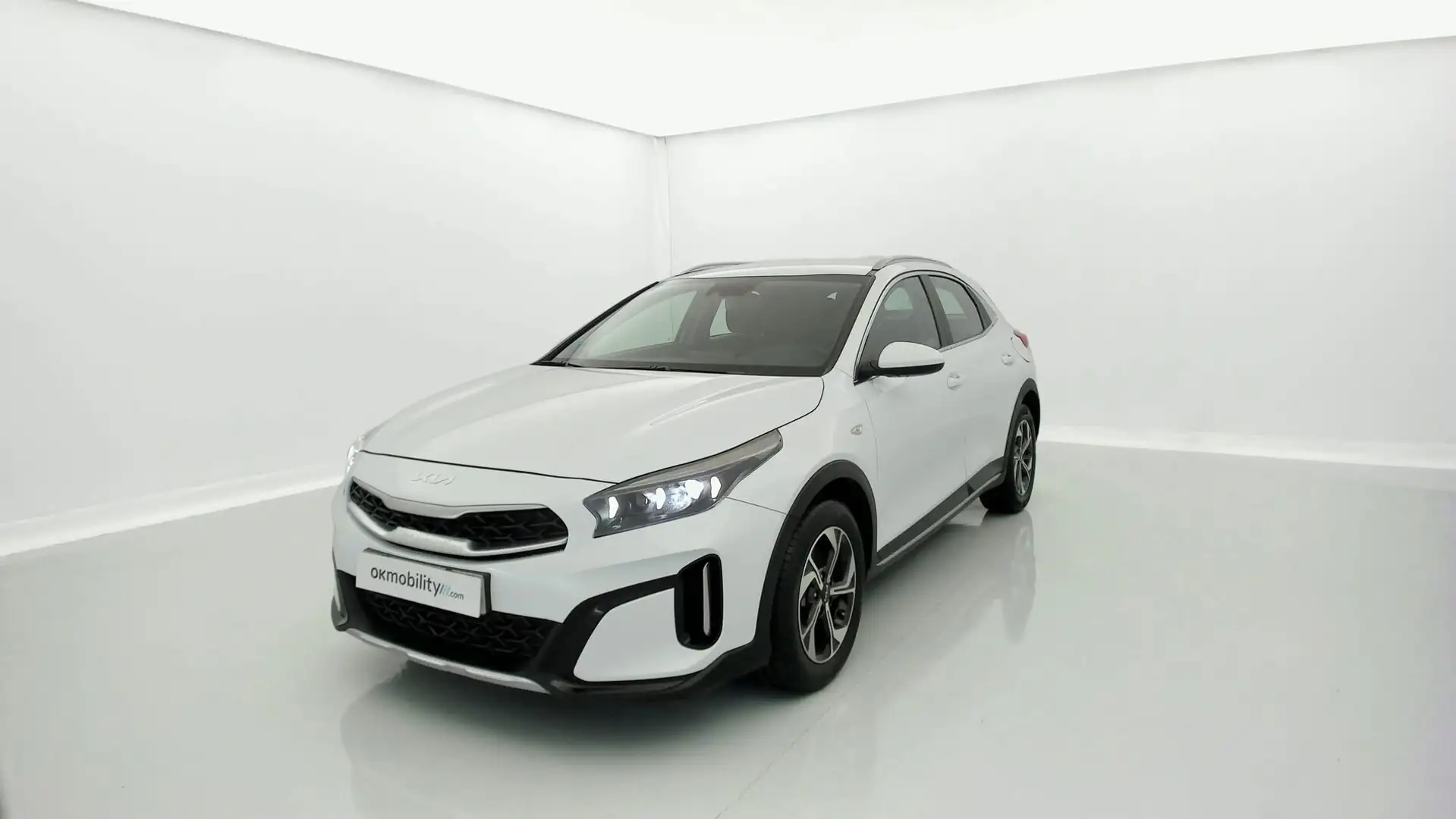 Kia XCeed 1.0 T-GDi Drive Bílá - 1