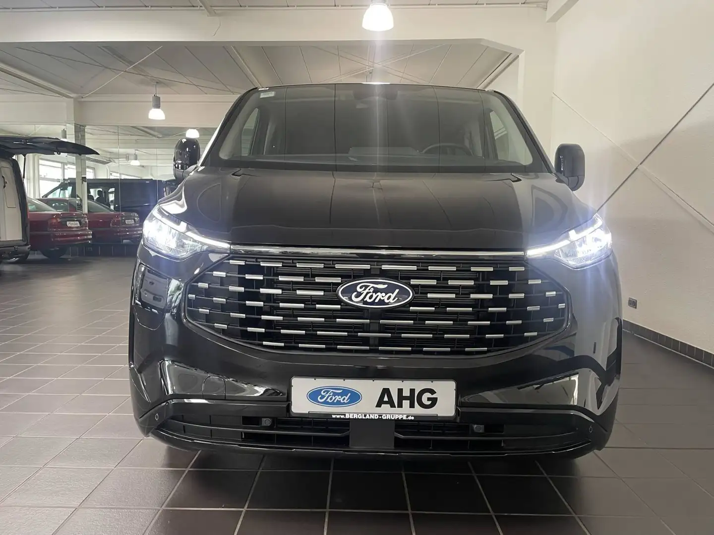 Ford Tourneo Custom *PHEV*LED*RFK* Schwarz - 2