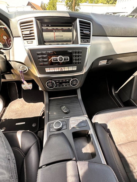 Mercedes-Benz ML 350 ML ML 350 CDI BlueTec — photo 12