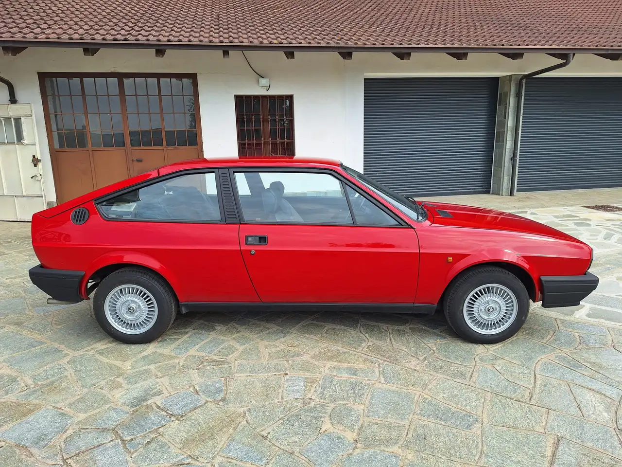 Alfa Romeo Sprint 1.3, foto 3